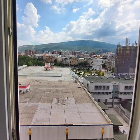 Sunny And In The Heart Of * Szkopje