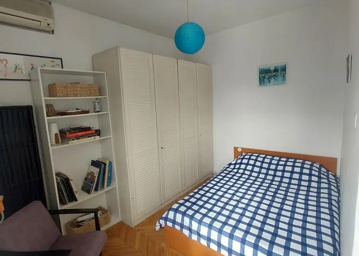 Sunny And In The Heart Of Apartman *